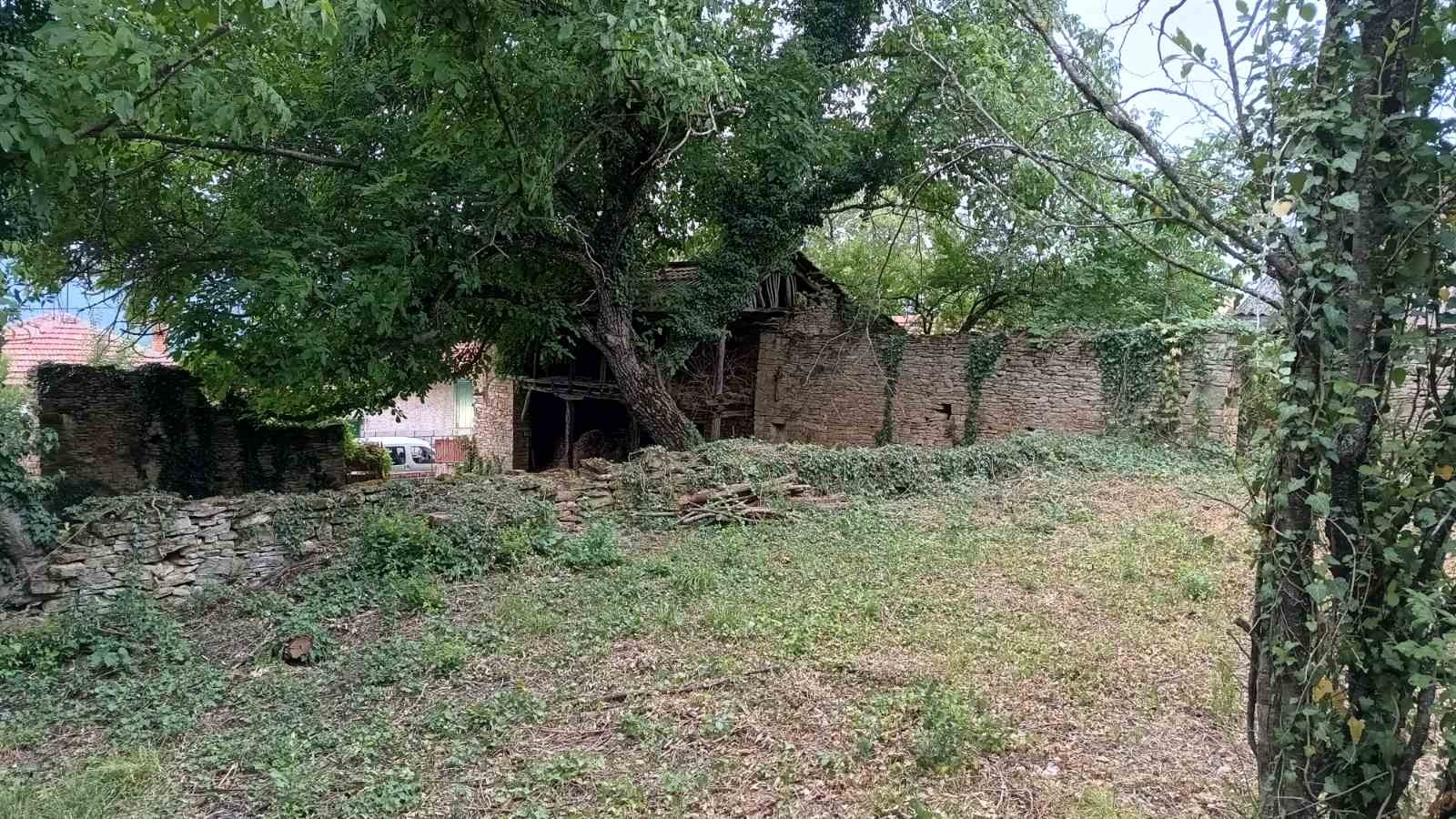 Продава ПАРЦЕЛ, с. Гостилица, област Габрово, снимка 2 - Парцели - 51766342