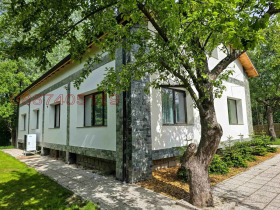 Huis Dragitsjevo, regio Pernik 2