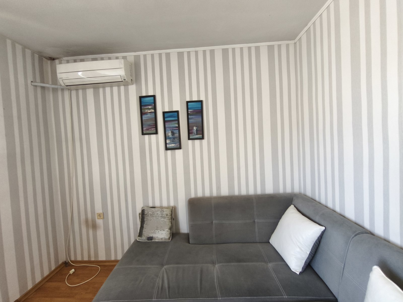 Продава 4-СТАЕН, гр. Варна, ВИНС-Червен площад, снимка 2 - Апартаменти - 52629590