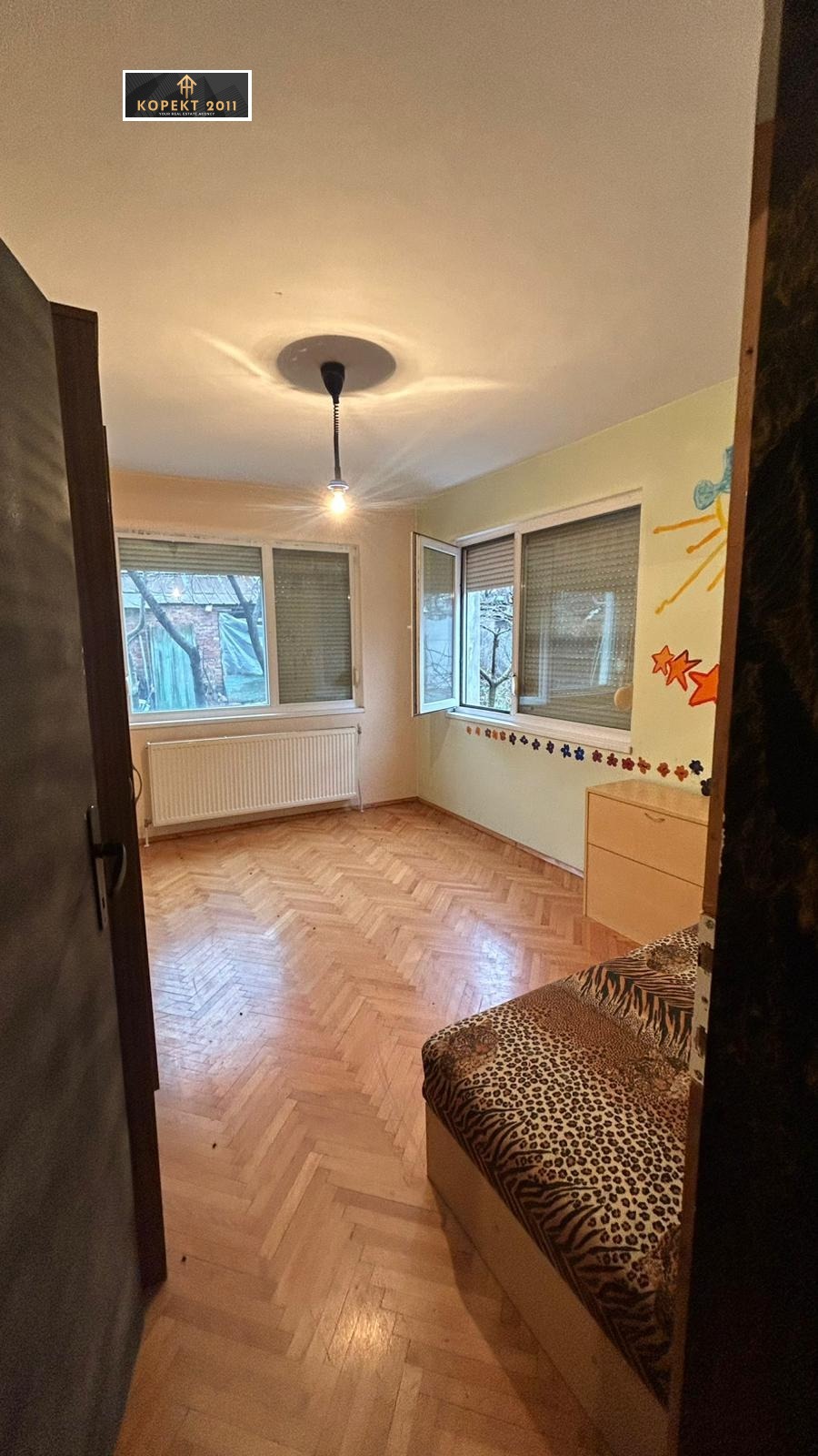 Продава ЕТАЖ ОТ КЪЩА, гр. Русе, Дружба 2, снимка 6 - Етаж от къща - 53956588