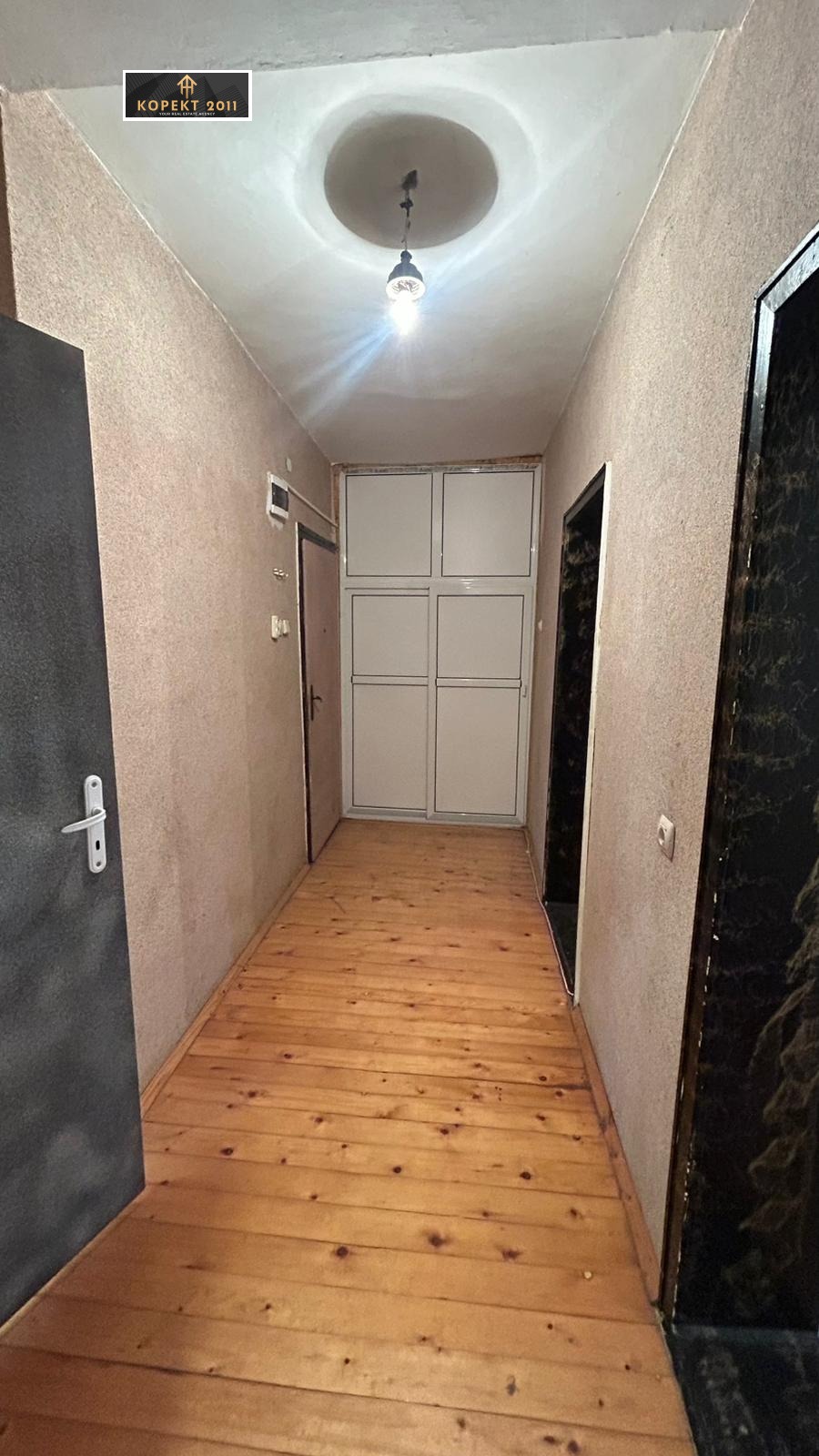 Продава ЕТАЖ ОТ КЪЩА, гр. Русе, Дружба 2, снимка 4 - Етаж от къща - 53956588