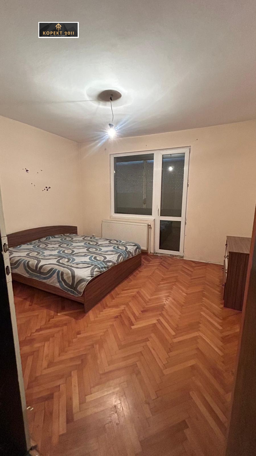 Продава ЕТАЖ ОТ КЪЩА, гр. Русе, Дружба 2