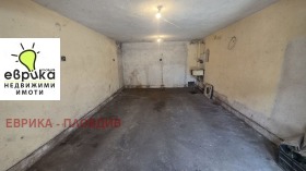 3+ Schlafzimmer Kjutschuk Parisch, Plowdiw 12