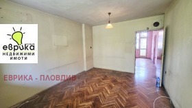 3+ Schlafzimmer Kjutschuk Parisch, Plowdiw 1