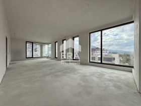 3+ Schlafzimmer Krastowa wada, Sofia