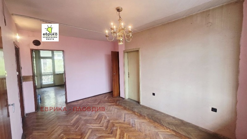 Zu verkaufen  3+ Schlafzimmer Plowdiw , Kjutschuk Parisch , 113 qm | 70473175 - Bild [4]