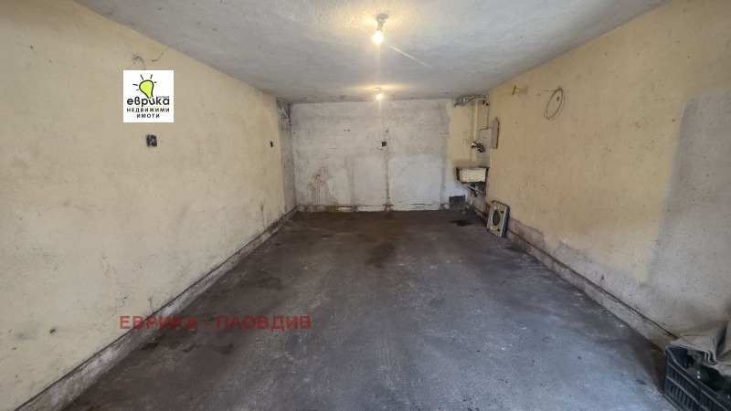Zu verkaufen  3+ Schlafzimmer Plowdiw , Kjutschuk Parisch , 113 qm | 70473175 - Bild [12]