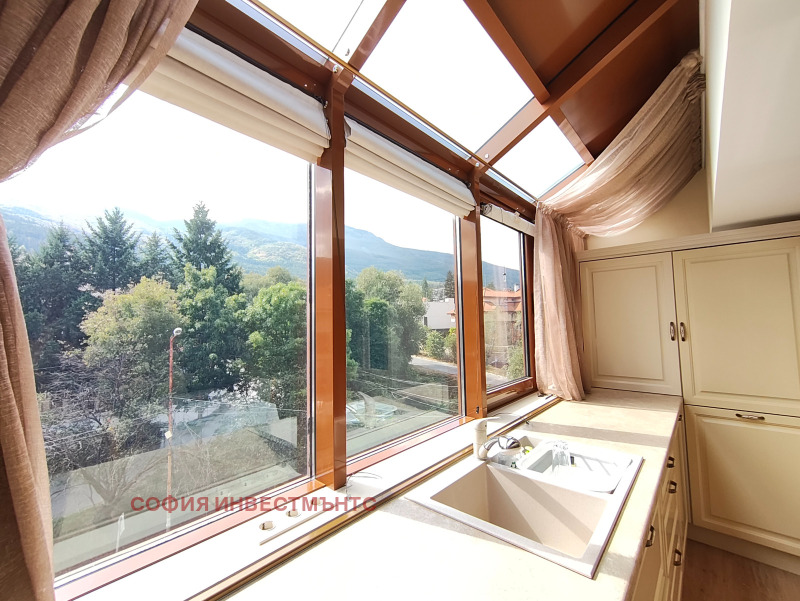 À vendre  3+ chambres Sofia , Dragalevtsi , 200 m² | 63203543
