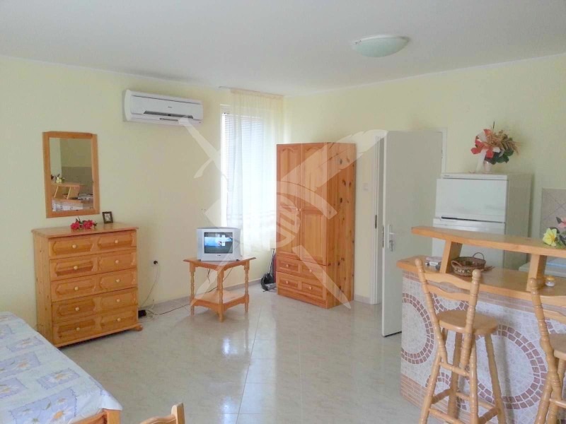 Продава МНОГОСТАЕН, с. Равда, област Бургас, снимка 2 - Апартаменти - 54118278