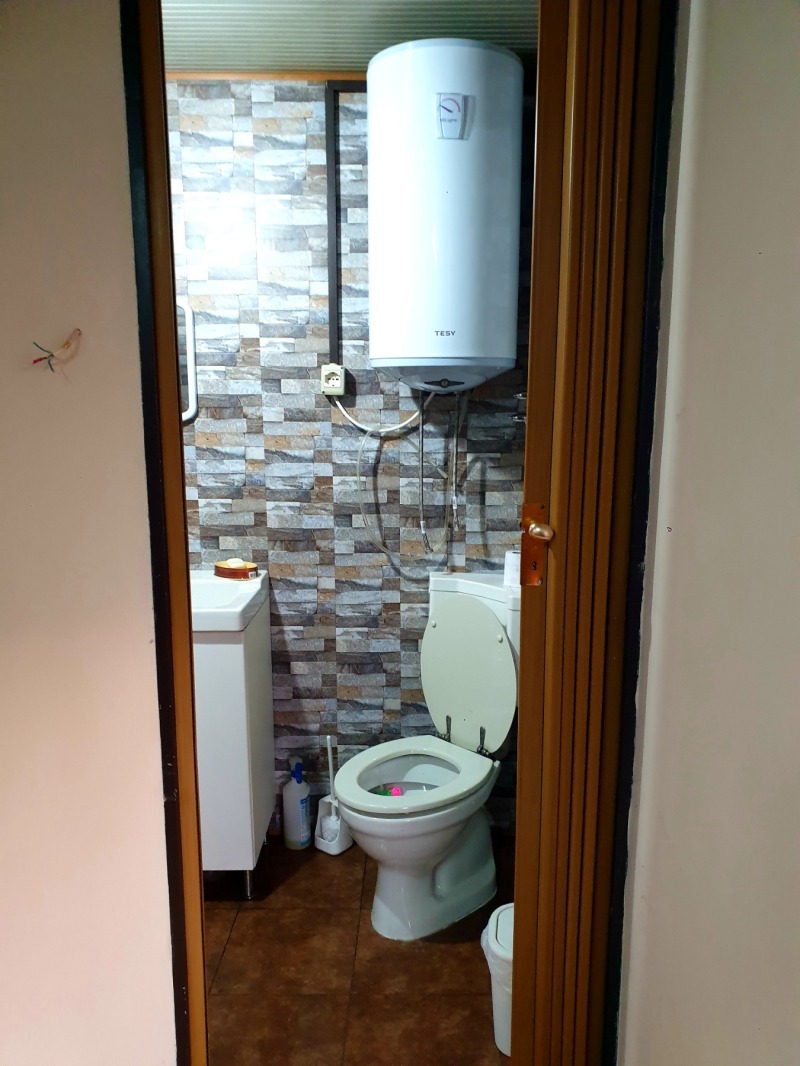 Продава ВИЛА, гр. Ябланица, област Ловеч, снимка 6 - Вили - 53470045