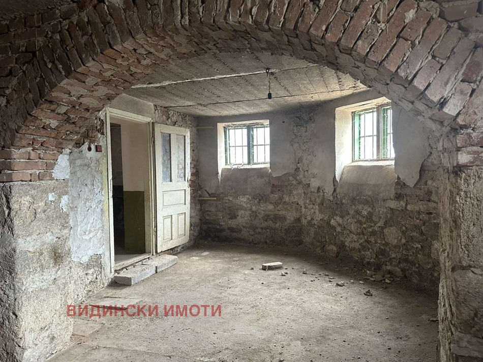 Продава КЪЩА, с. Иново, област Видин, снимка 10 - Къщи - 54224123