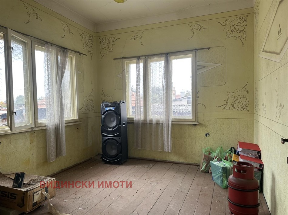 Продава КЪЩА, с. Иново, област Видин, снимка 9 - Къщи - 54224123