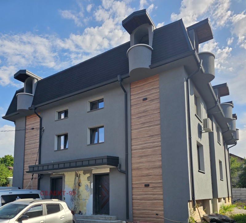 Продава  3-стаен град Перник , Център , 113 кв.м | 51285450 - изображение [8]