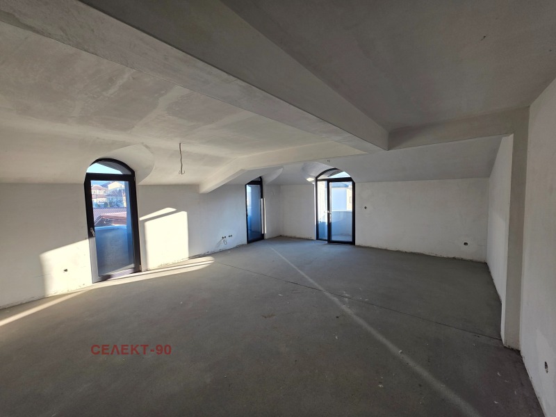 Продава 3-СТАЕН, гр. Перник, Център, снимка 13 - Апартаменти - 51370443