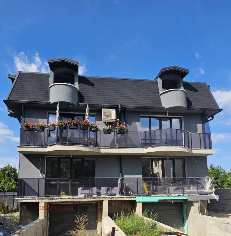 Продава  3-стаен град Перник , Център , 113 кв.м | 51285450 - изображение [15]