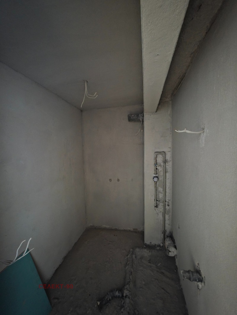 Продава 3-СТАЕН, гр. Перник, Център, снимка 11 - Апартаменти - 51370443