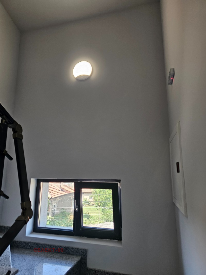 Продава  3-стаен град Перник , Център , 113 кв.м | 51285450 - изображение [5]
