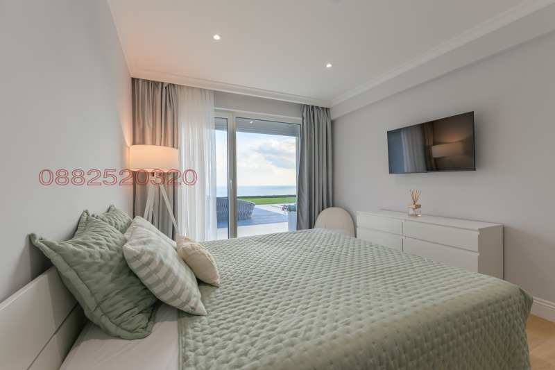 Продава КЪЩА, гр. Балчик, област Добрич, снимка 9 - Къщи - 52785243