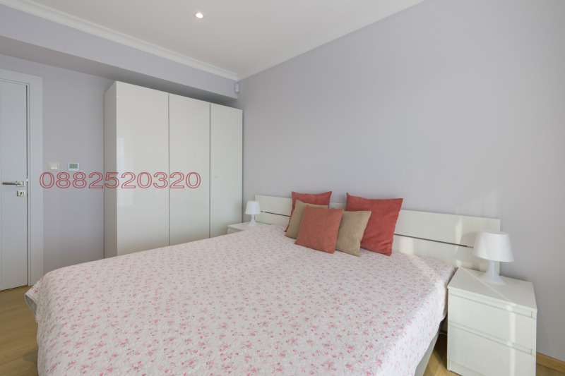 Продава КЪЩА, гр. Балчик, област Добрич, снимка 13 - Къщи - 52785243