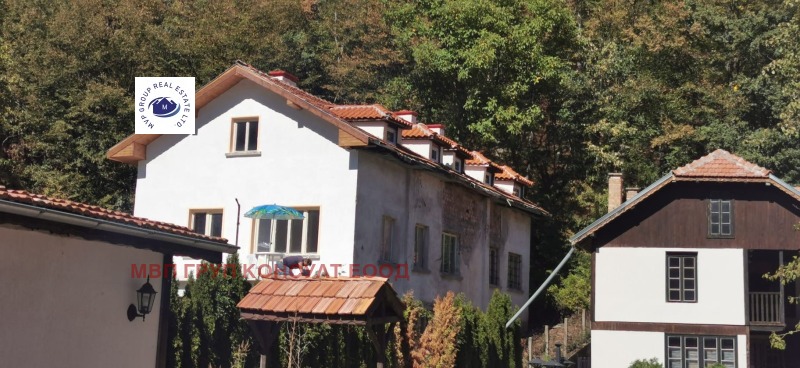 Продава КЪЩА, гр. Трявна, област Габрово, снимка 3 - Къщи - 52283078