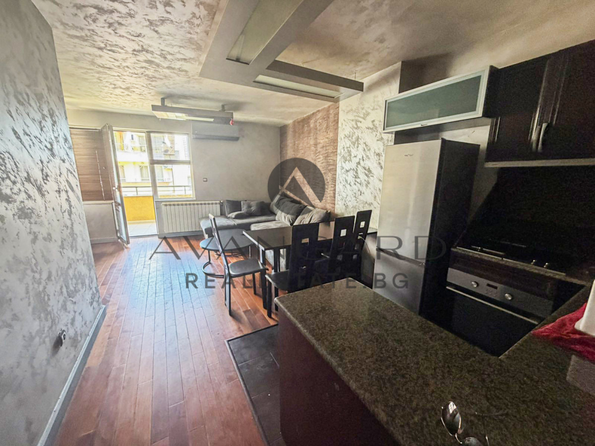 Продава 3-СТАЕН, гр. Пловдив, Кючук Париж, снимка 2 - Апартаменти - 54853017