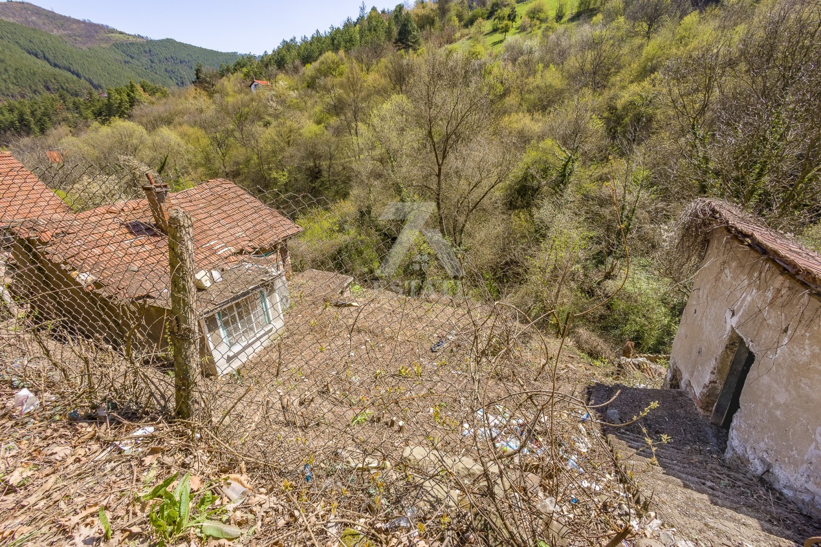 Продава КЪЩА, гр. Своге, област София област, снимка 4 - Къщи - 54085359