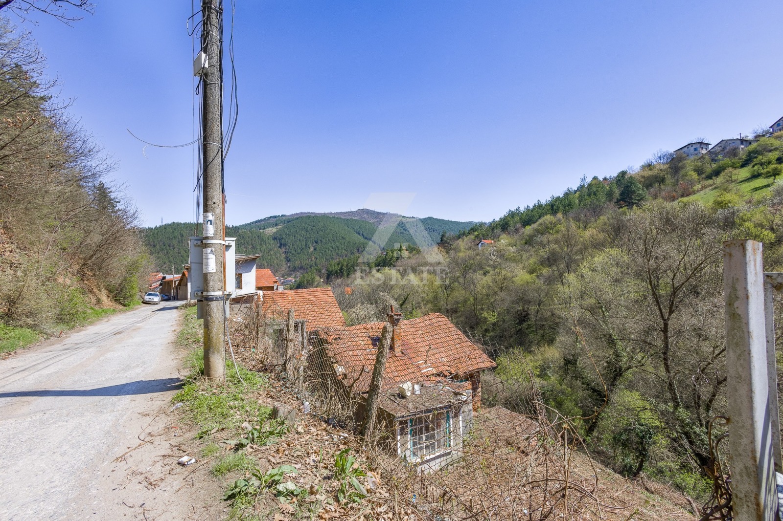 Продава КЪЩА, гр. Своге, област София област, снимка 3 - Къщи - 54085359