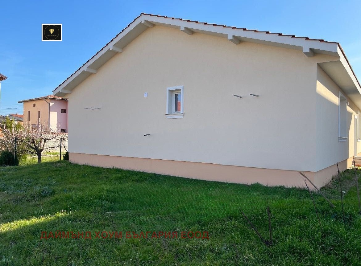 Продава КЪЩА, с. Браниполе, област Пловдив, снимка 14 - Къщи - 54214450