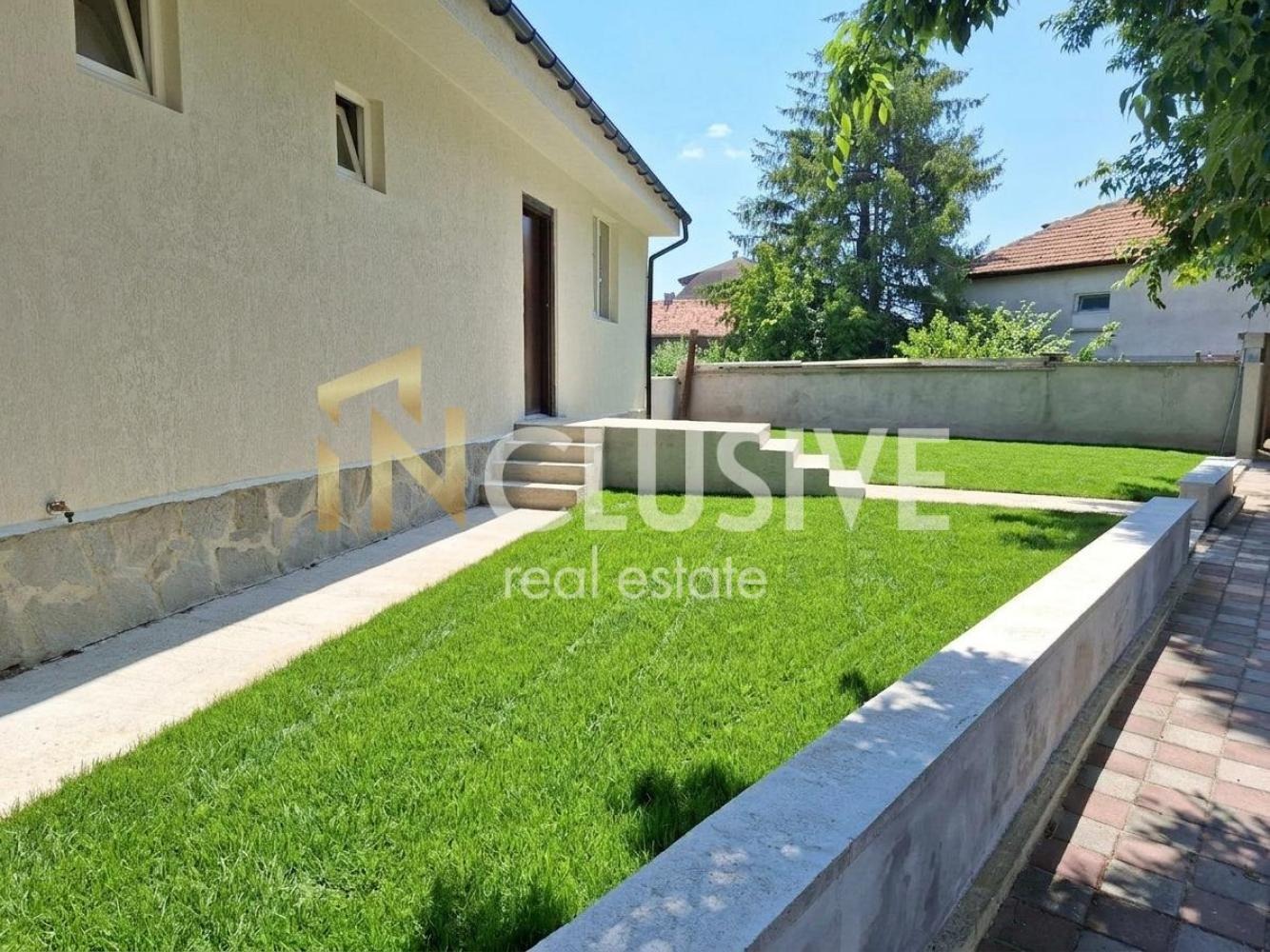 Продава КЪЩА, гр. Бяла, област Варна, снимка 3 - Къщи - 55347656