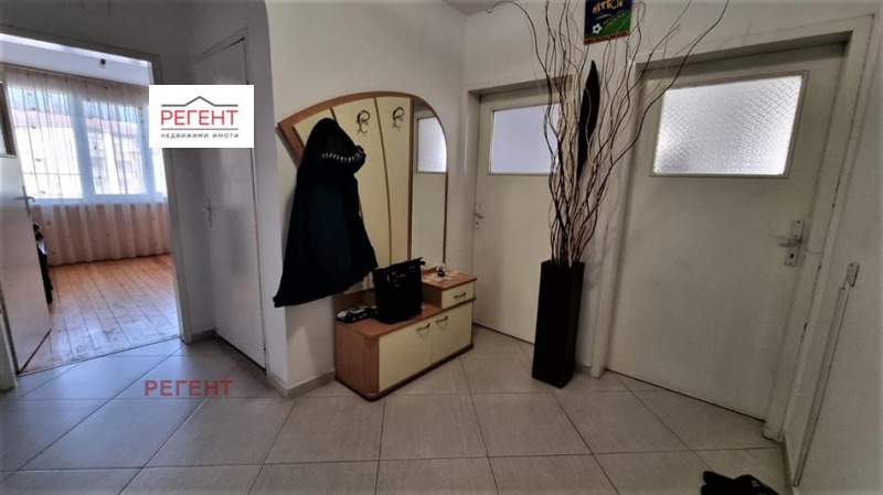 Продава 3-СТАЕН в област Габрово, гр. Севлиево - 103 кв.м / 200 000 € » 391 166.00 лв., РЕГЕНТ