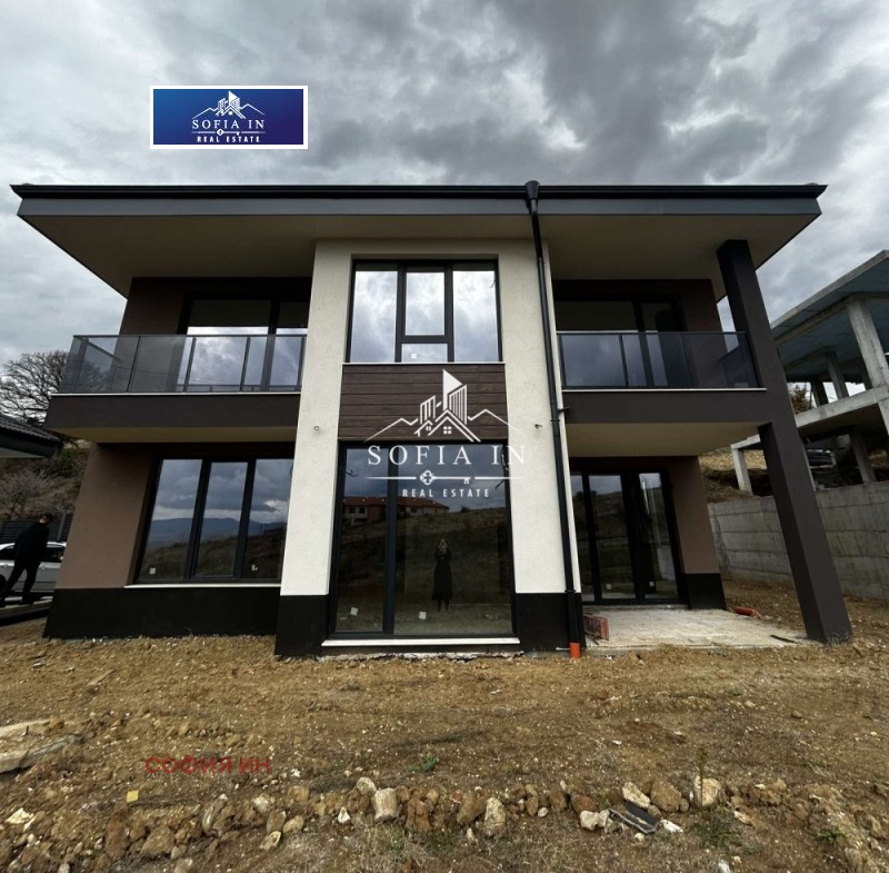 Продава КЪЩА в град Благоевград, Еленово 2 - 194 кв.м / 267 000 € » 522 206.61 лв., СОФИЯ ИН