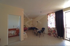 2 sovrum Tjernomorec, region Burgas 1