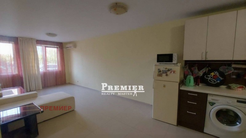 Продава 2-СТАЕН, гр. Поморие, област Бургас, снимка 5 - Апартаменти - 52443547