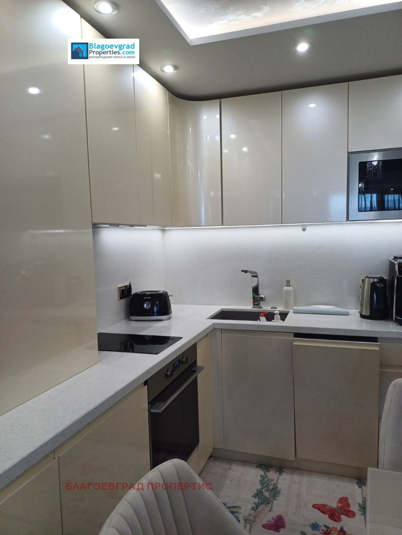 Продава 3-СТАЕН, гр. Благоевград, Широк център, снимка 9 - Апартаменти - 53493882