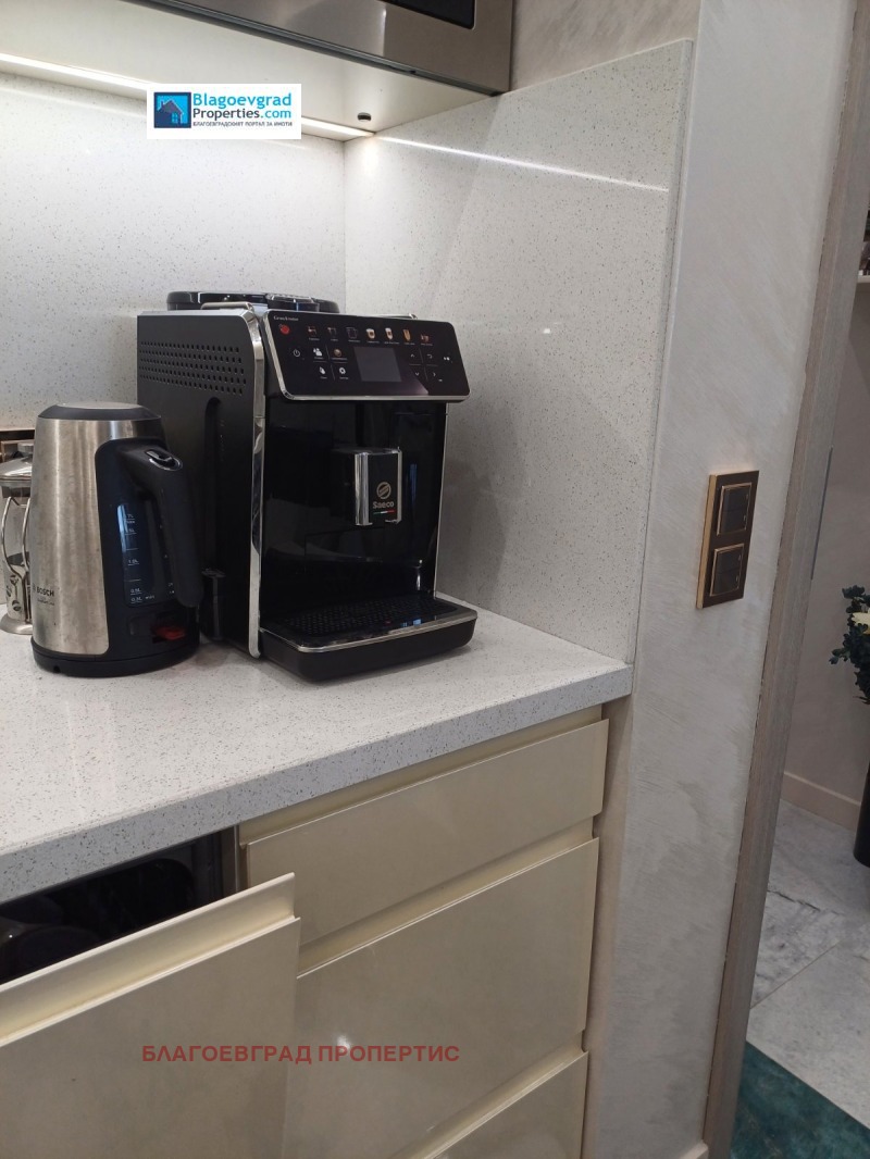 Продава 3-СТАЕН, гр. Благоевград, Широк център, снимка 10 - Апартаменти - 53493882