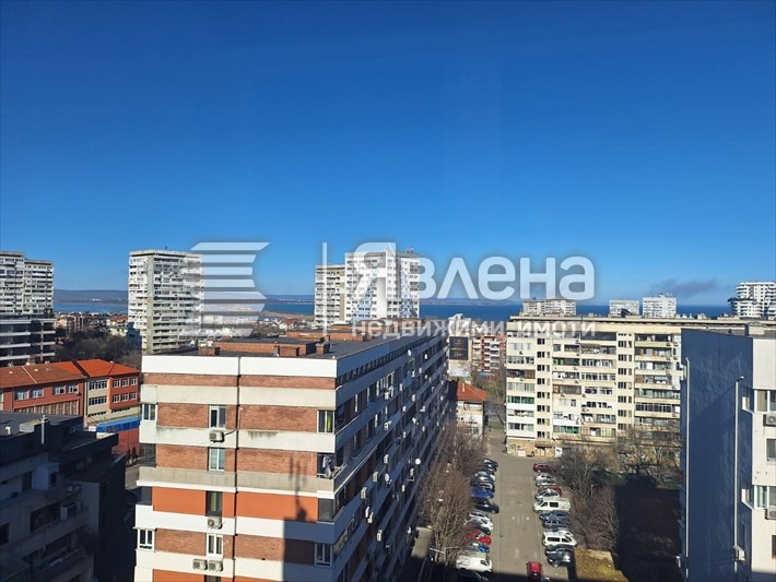 Продава 3-СТАЕН, гр. Бургас, Център