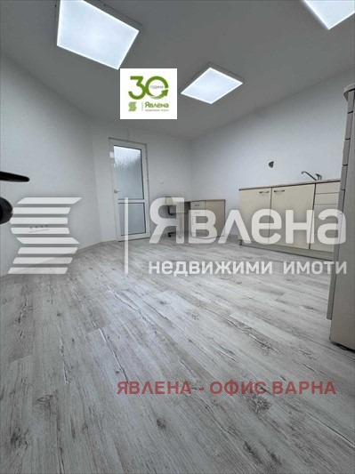Продава ОФИС, гр. Варна, Колхозен пазар, снимка 11 - Офиси - 53157450