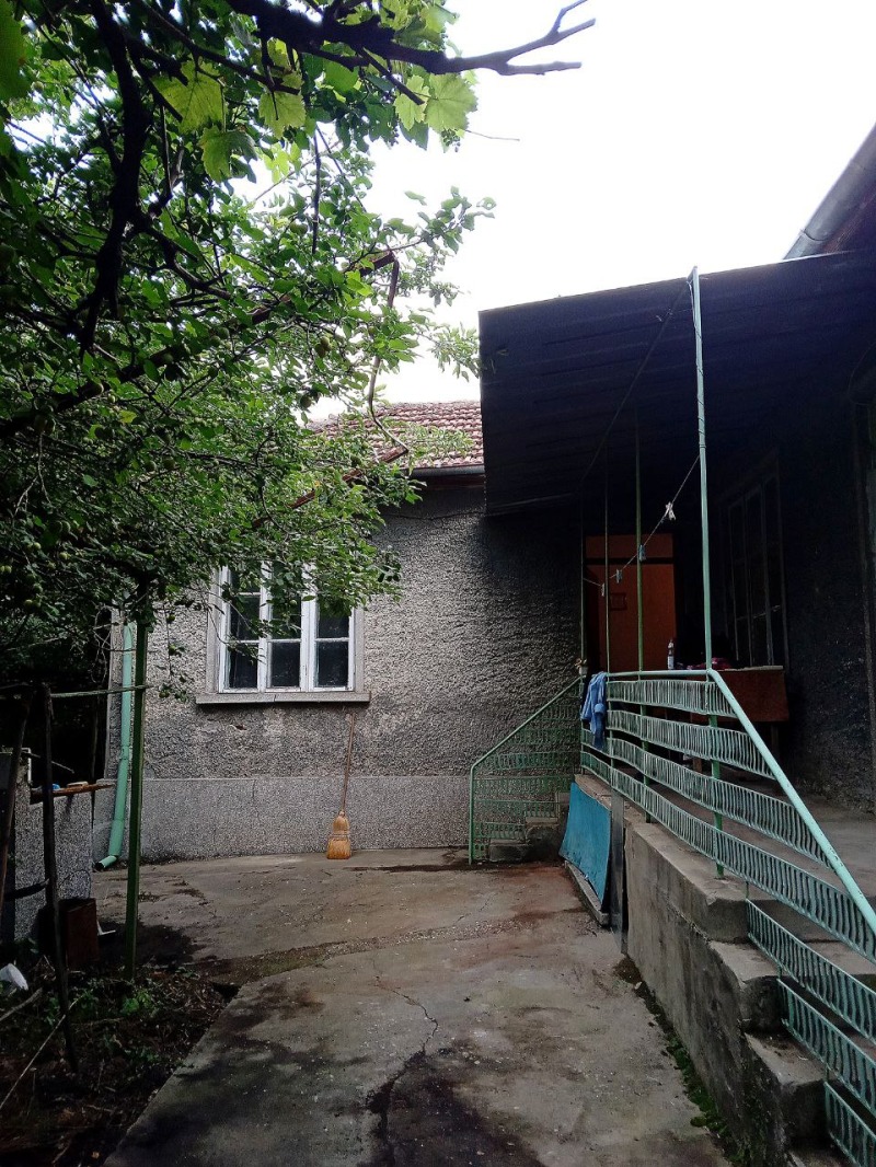 Продава КЪЩА, с. Александрово, област Велико Търново, снимка 5 - Къщи - 46426406