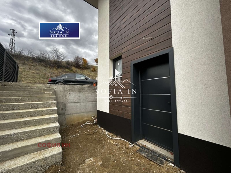 Продава КЪЩА, гр. Благоевград, Еленово 2, снимка 2 - Къщи - 52467680