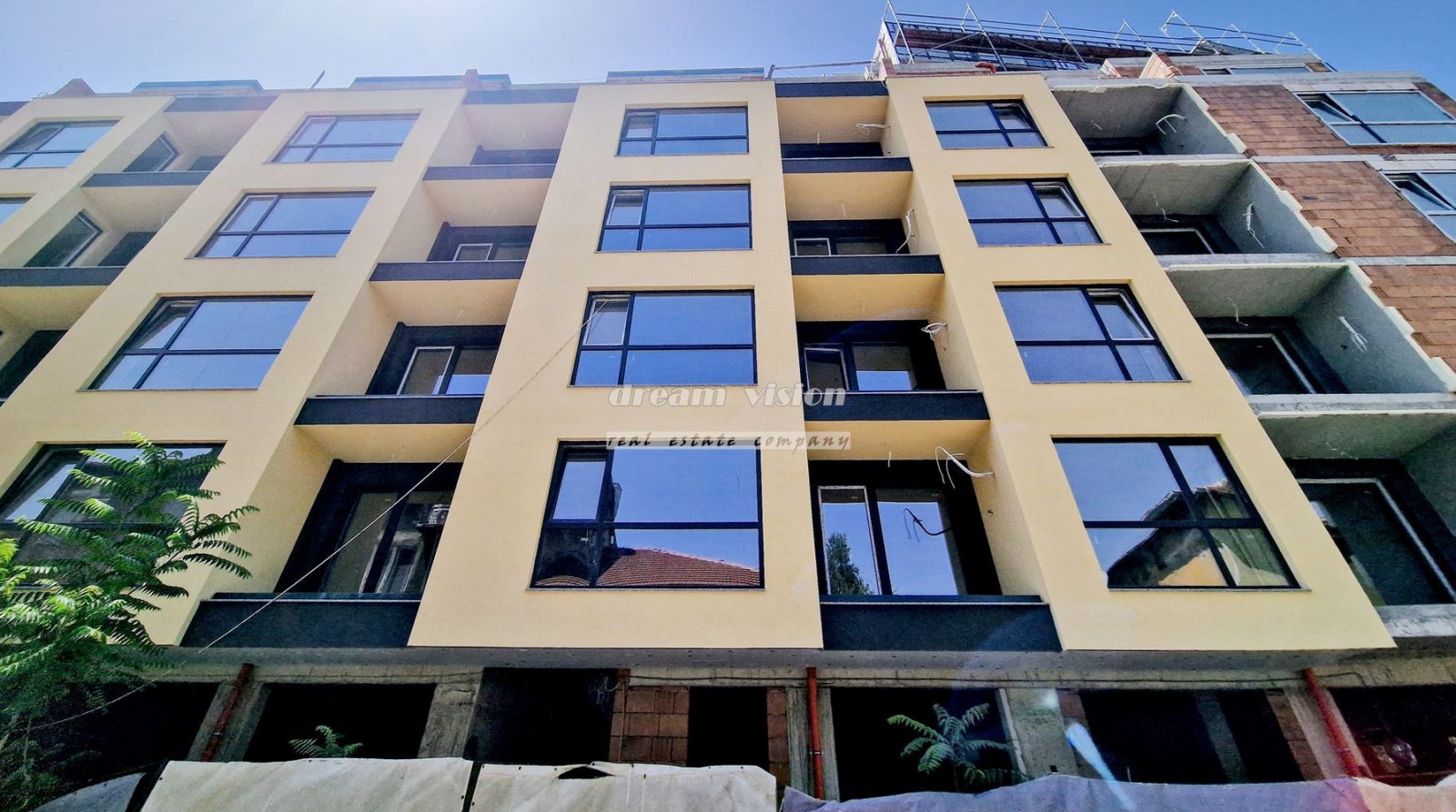 Продава 2-СТАЕН, гр. София, Център, снимка 2 - Апартаменти - 51403972