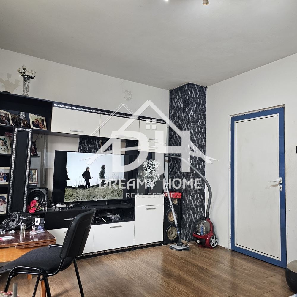 Продава МНОГОСТАЕН, гр. Кърджали, Веселчане