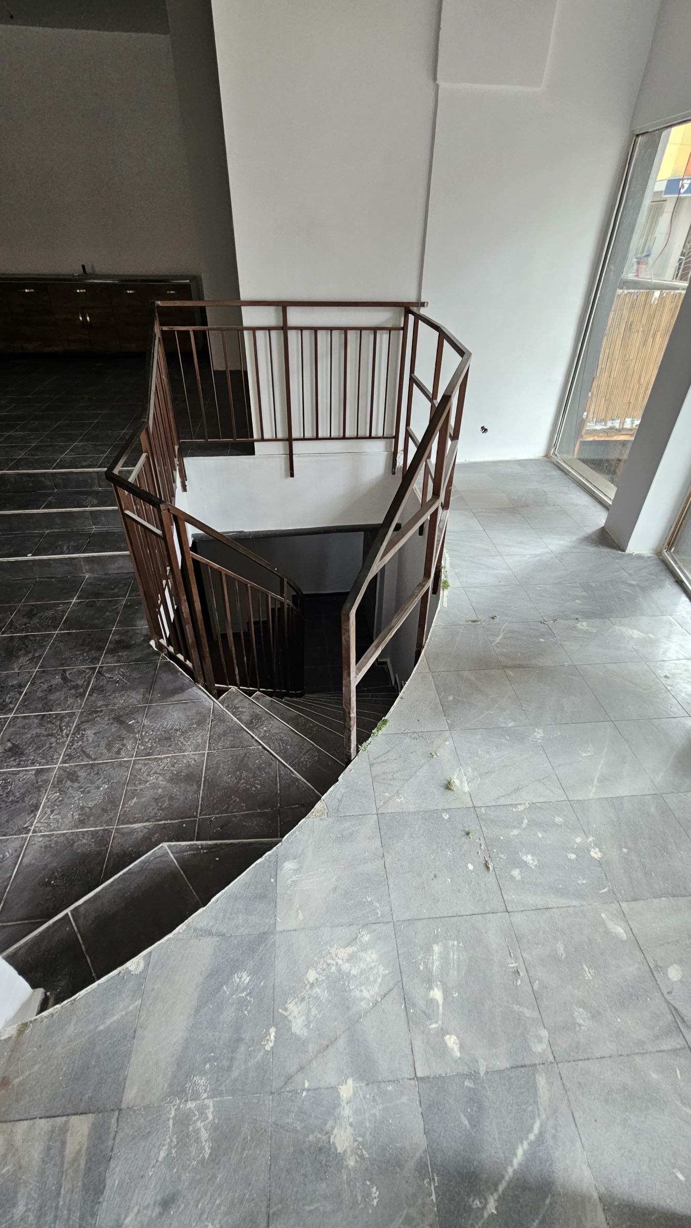 Продава БИЗНЕС ИМОТ, гр. Разград, Възраждане, снимка 10 - Други - 54149354