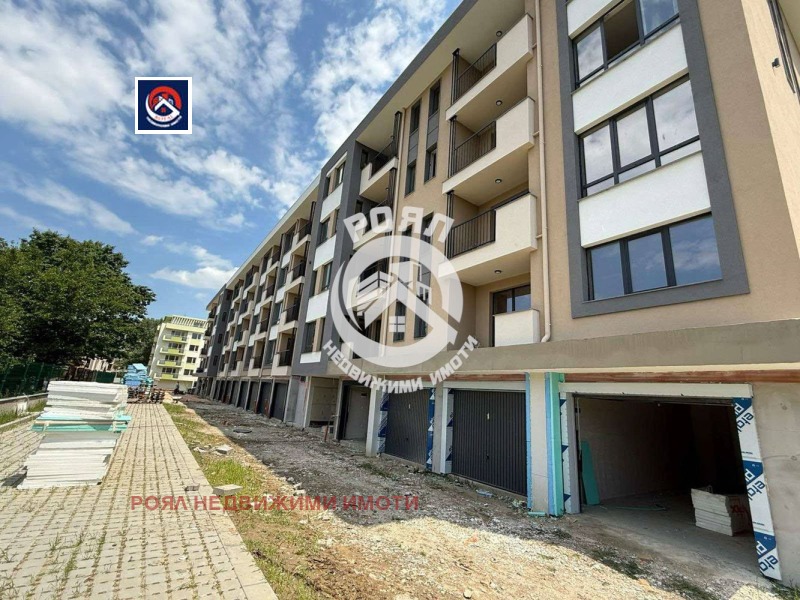 En venta  2 dormitorios Plovdiv , Jristo Smirnenski , 92 metros cuadrados | 13169545