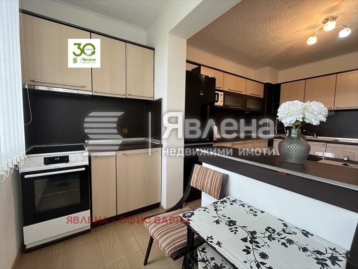 Продава 3-СТАЕН, гр. Варна, Изгрев, снимка 2 - Апартаменти - 52931956