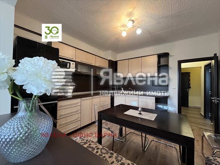 Продава 3-СТАЕН, гр. Варна, Изгрев