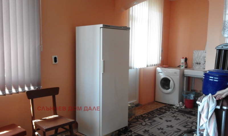 Myytävänä  Talon kerros Šumen , Kuršun tšešma , 82 neliömetriä | 81050438 - kuva [3]