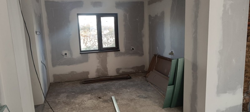 Te koop  Huis regio Stara Zagora , Kazanlak , 160 m² | 91258033 - afbeelding [8]