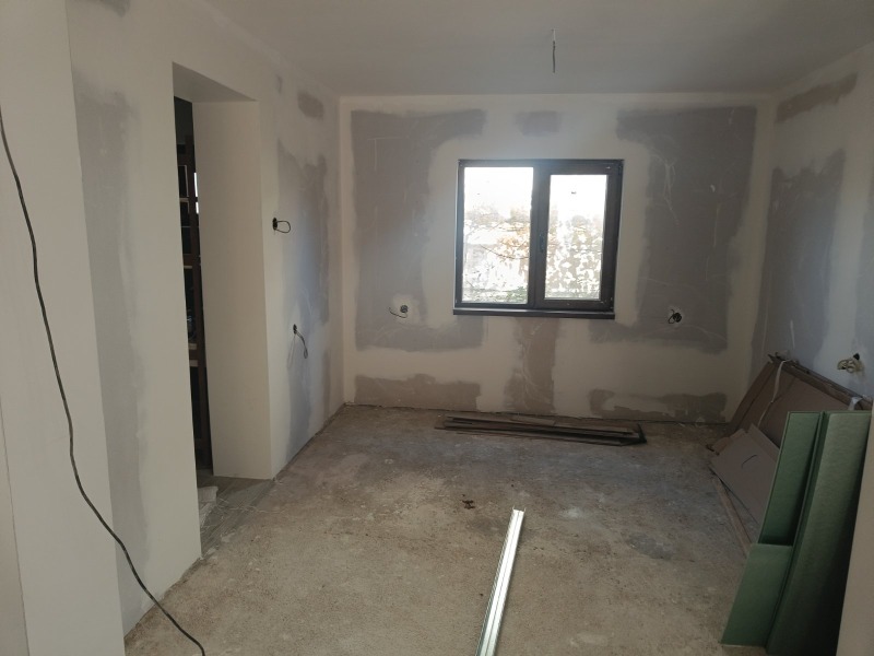 Te koop  Huis regio Stara Zagora , Kazanlak , 160 m² | 91258033 - afbeelding [2]