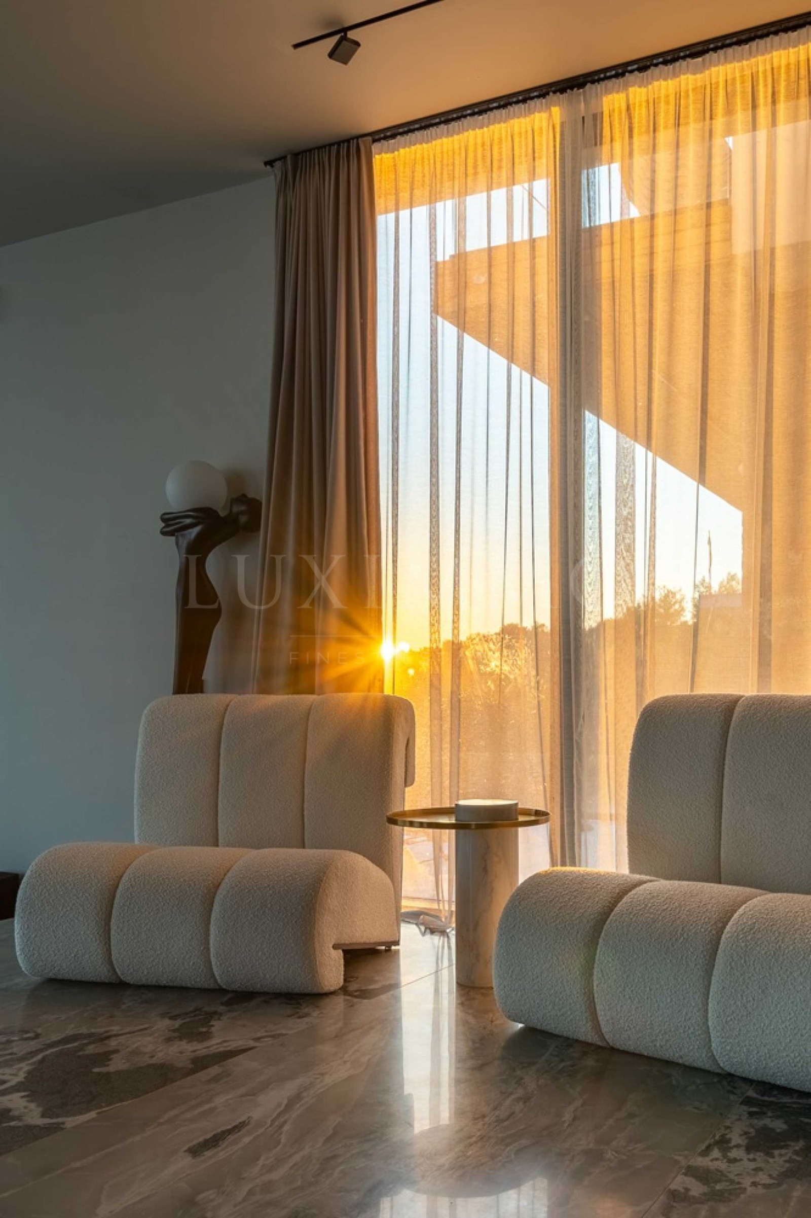 Продава ВИЛА, Извън страната, област Извън страната, снимка 11 - Вили - 51238544