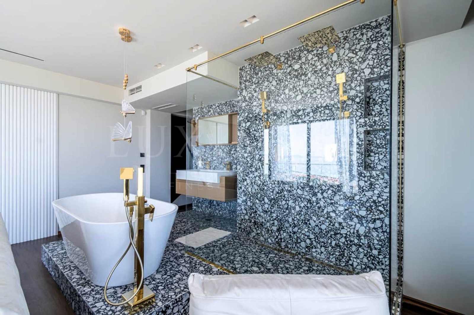 Продава ВИЛА, Извън страната, област Извън страната, снимка 15 - Вили - 51238544